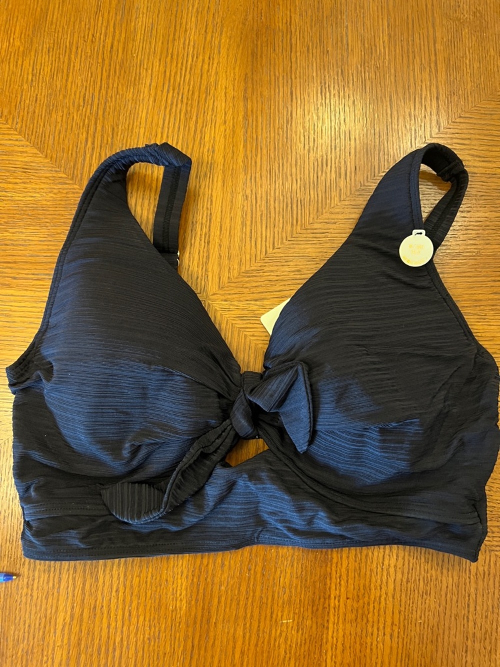 Luxury Aria Cezanne Knot-Front Black Swim top with Adjustable Straps size 10 B12